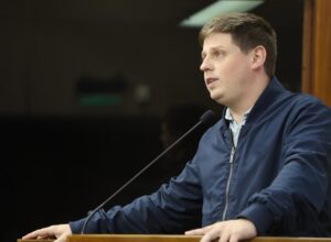 Claudio Libardi apresenta dados da destinação do Caixa Livre de Caxias do Sul