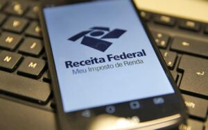 Nova tabela do IR começa a aliviar salário de milhões em fevereiro